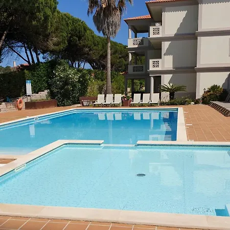 Casa Lesarlo - T3 Luxury, Garden, Pool - D'el Rey Lejlighed Praia del Rei